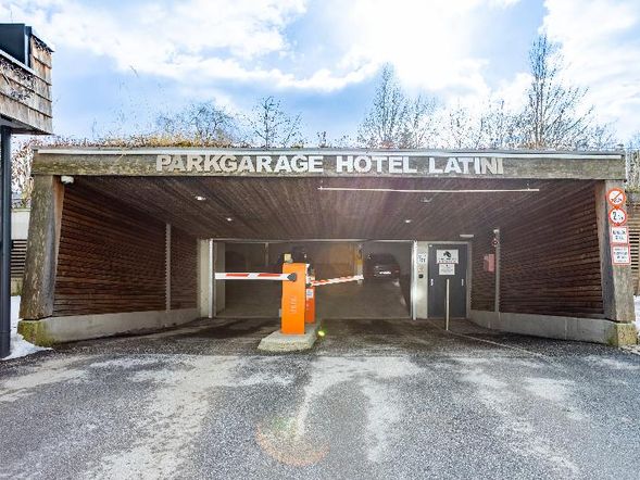 Hotel Latini