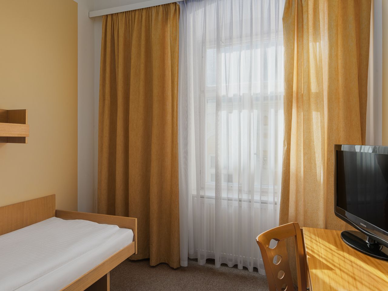 Einzelzimmer Standard
