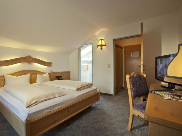Doppelzimmer ECONOMY mit Balkon