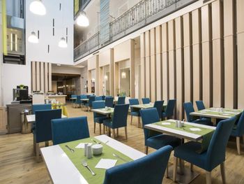 2 Tage Kurzurlaub mit Frühstück im Atrium Fashion Hotel