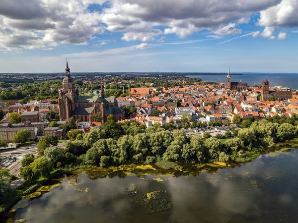 8 Tage Urlaub im Hafenresidenz Stralsund, Mecklenburg-Vorpommern