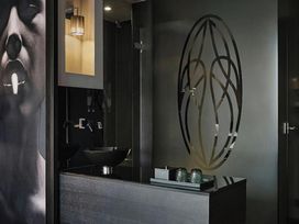 2 Tage Entspannung am Main im Roomers Hotel Frankfurt