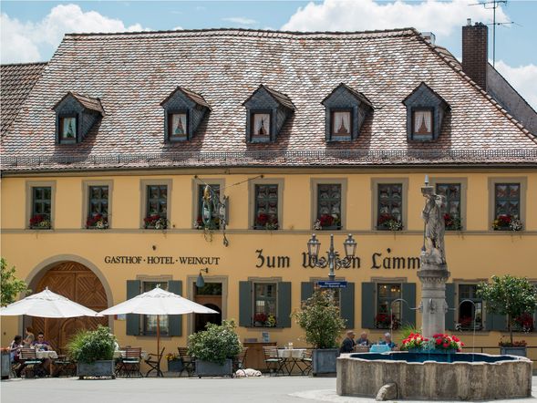 Hotel zum Weißen Lamm & Weingut