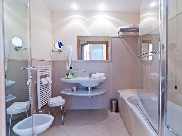 Ligurien erleben - 6 Tage Erholung in Castellaro inkl. Frühstück