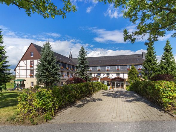 Panorama Berghotel Wettiner Höhe