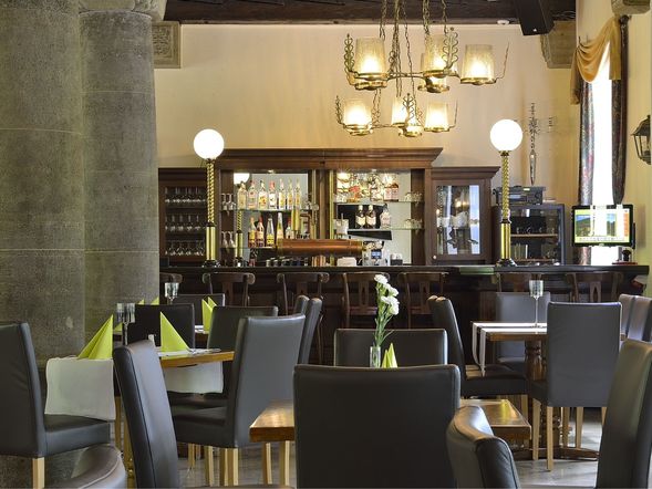 Land -und Golfhotel Eisenach Alte Fliegerschule