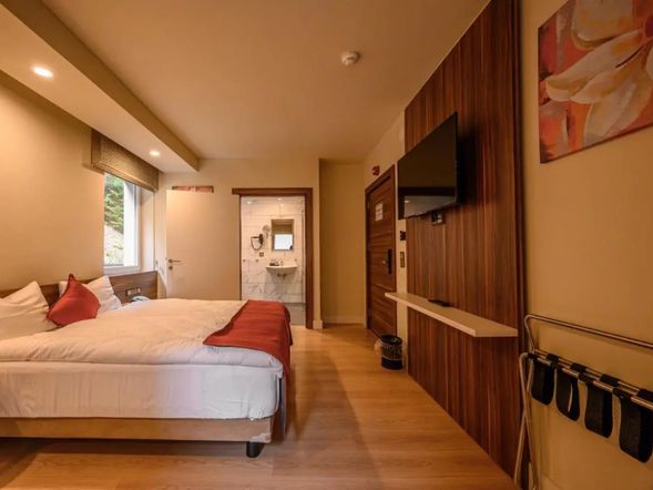 Doppelzimmer STANDARD mit Balkon