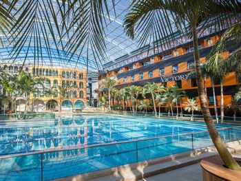 Erding Ahoi: 2 Tage die größte Therme der Welt pur!