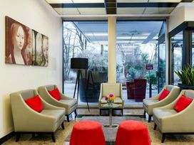 2 Tage Kurzurlaub mit Frühstück im Leonardo Hotel Munich Arabellapark