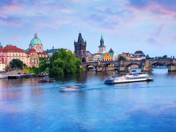3 Tage Prag im Hotelboot auf der Moldau in Prag (Praha) Halbpension