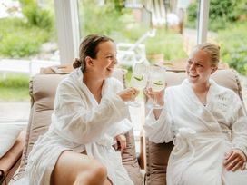 Glücklicher Sonntag - von Sonntag auf Montag