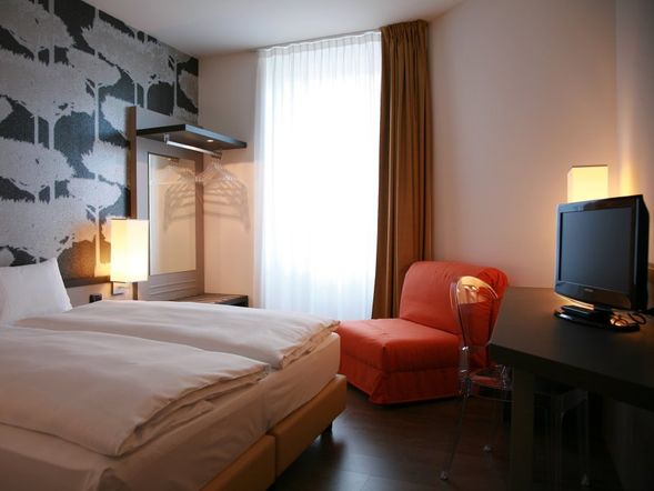 Doppelzimmer STANDARD mit zwei Einzelbetten