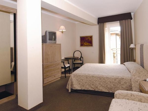 8 Tage Gardasee-Urlaub mit Frühstück in Limone sul Garda, Lombardei inkl. Frühstück