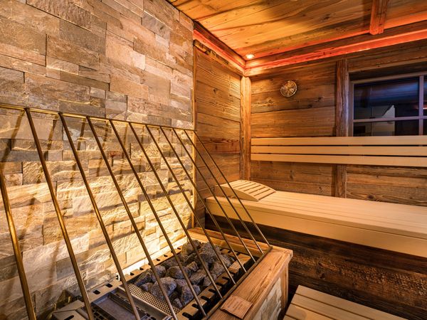 DA BLÜHT DAS LEBEN WIEDER AUF! 5 Tage / 4 Nächte in St. Leonhard im Pitztal, Tirol inkl. Halbpension