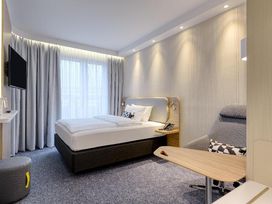 3 Tage mit Frühstück im Holiday Inn Express Göttingen