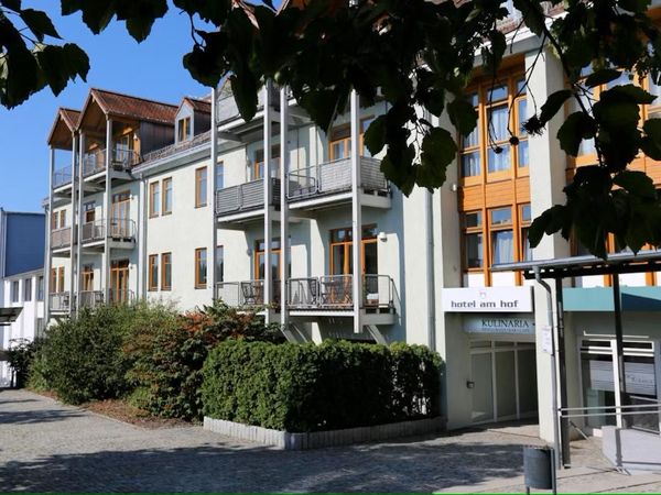 2 Tage Oberbayern: Städtezauber & ländliche Idylle in Taufkirchen (Vils), Bayern inkl. Frühstück