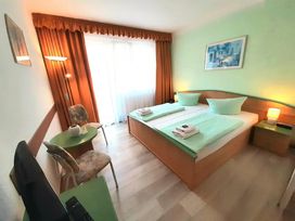 8 Tage im Hotel John Brinckman mit Frühstück