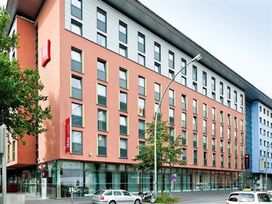 2 Tage im Hotel ibis Hamburg St Pauli Messe