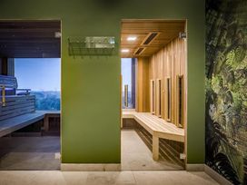 7 Tage in der größten Einkaufsstadt des Ostens