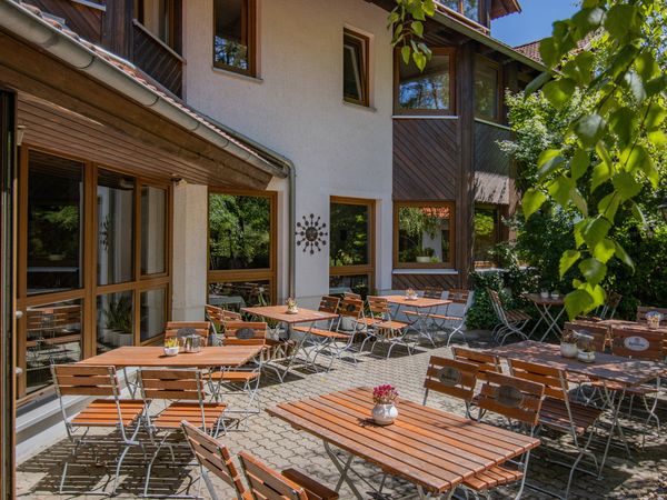 5 Familientage im Ferien Hotel Cottbus inkl. HP plus in Kolkwitz, Brandenburg Halbpension Plus