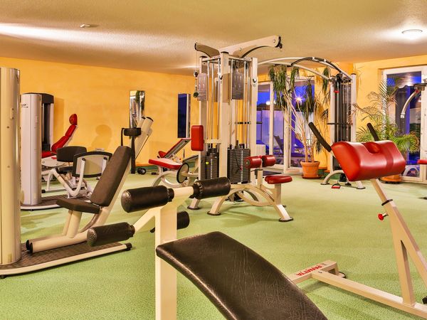 Säule des Lebens: Individuell-präventive Rückentage in Waldachtal Halbpension