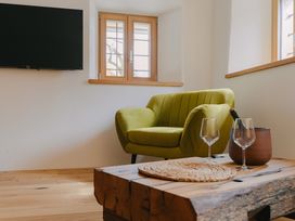 3 Tage - Wellness & Genuss für Zwei - Luxusmomente zwischen Weinbergen und Karst