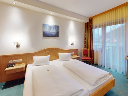 Hotel Tiroler ADLER Bed & Breakfast 