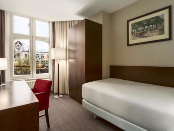 4 Tage im Hotel NH Amsterdam Schiller