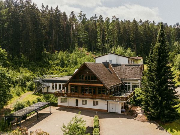 4 Tage Weihnachten im malerischen Ehrental/Rennsteig in Schmalkalden, Thüringen inkl. Halbpension