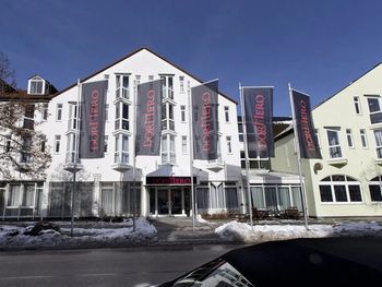 2 Tage Kurzurlaub mit Frühstück im DORMERO Hotel München-Kirchheim Messe