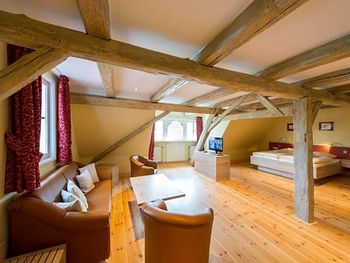 2 Tage Kurzurlaub mit Frühstück im Ringhotel Theophano