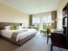 2 Tage Erholung und Luxus in der Landeshauptstadt