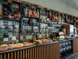 Sommer in Kronberg im Taunus inkl. Abendessen und Spätabreise (1)