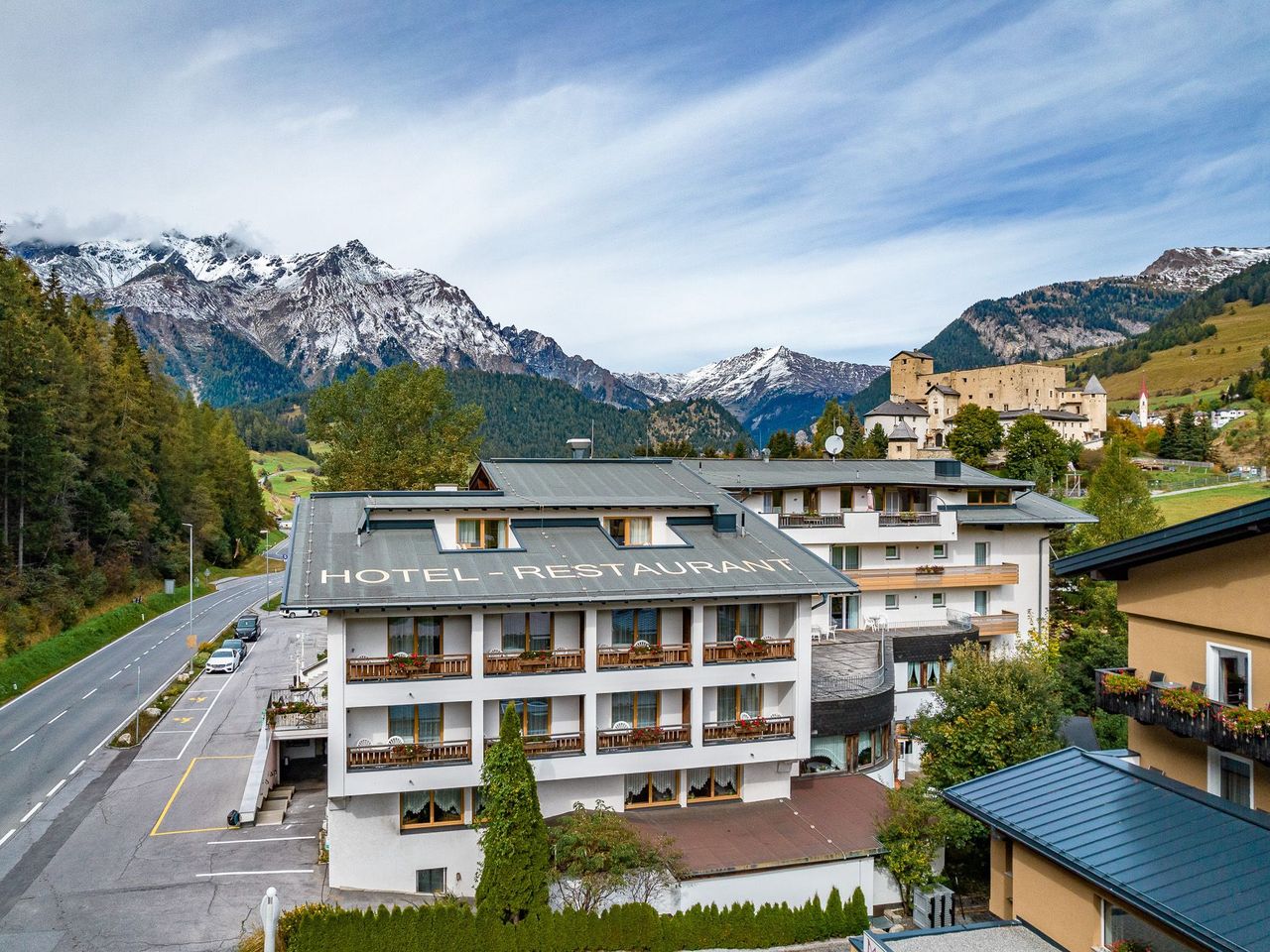 4 Tage umgeben von majestätischen Bergen