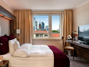 2 Tage mit Frühstück im Flemings Hotel Frankfurt