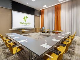 2 Tage im Holiday Inn Hamburg-HafenCity 