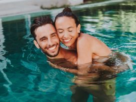 3 Tage Allgäu Wellness: Rooftop Pool, Sauna und City Trip!