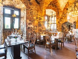 Familientage auf Burg Staufenberg (3 Personen)