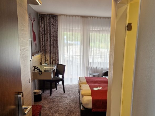 Doppelzimmer mit Balkon