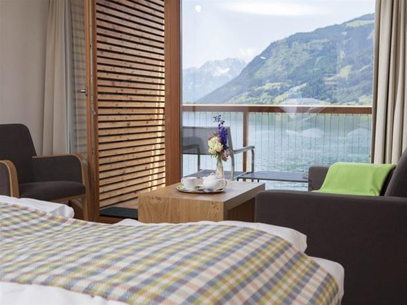 Einzelzimmer mit Balkon