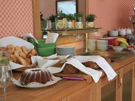 3 Tage Kurzurlaub mit Frühstück in {cityName}