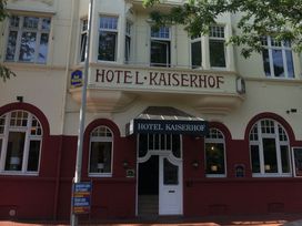 Kaiserlicher Wellnesskurzurlaub in Bonn / 2 Tage