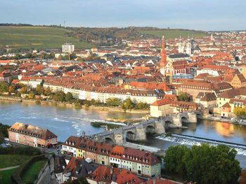 Bayern erleben - Main-Flußfahrt in Würzburg