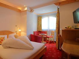 4 Tage Alpenluft im Schweizer Samnaun Dorf