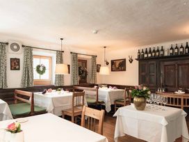 Salzburg Stadt und Land - Auszeit mit Yoga & Infinity Pool