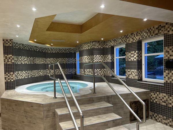 4 Tage Auszeit mit Wein, Wellness & Genuss im Burgenland in Jennersdorf inkl. Halbpension