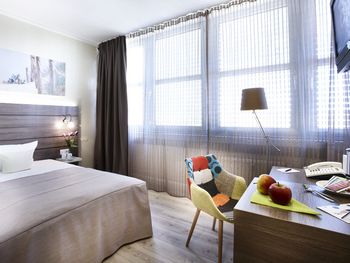 2 Tage im Hotel Kiel by Golden Tulip mit Frühstück