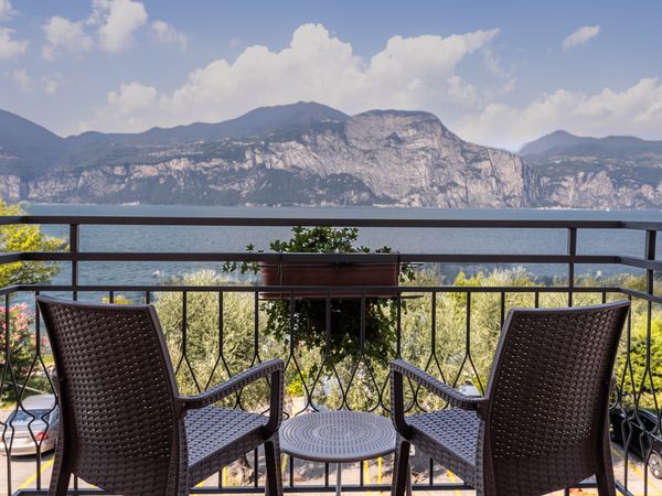 Gardasee-Auszeit – 8 Tage Entspannung am Wasser in Brenzone, Venetien inkl. Halbpension