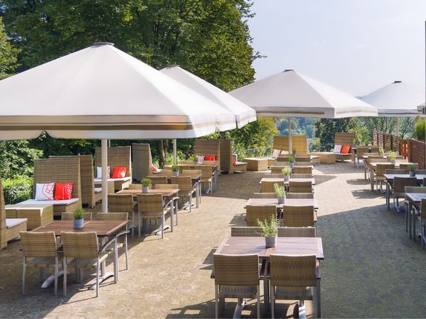 Schlemmen & wandern zwischen Beach und Burg – 4 Tage in Bielefeld Halbpension Plus