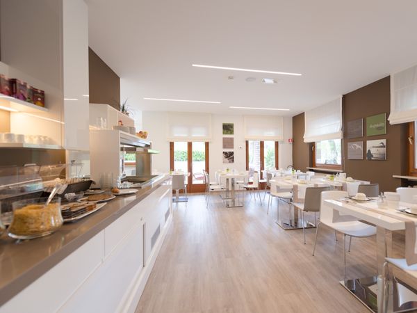 4 Tage Kurz mal weg an den Gardasee – Hotel San Carlo in Malcesine, Venetien inkl. Frühstück